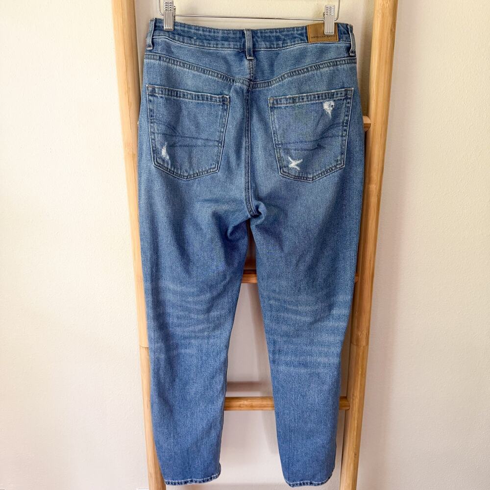 American Eagle Mom Jean Distressed Ripped Medium Wash Jeans Size 6 - Picture 6 of 13